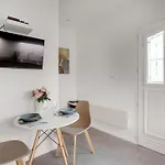 Intimate Studio - 2P - Arts Et Matiers Rapublique