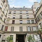 Intimate Studio - 2P - Arts Et Matiers Rapublique